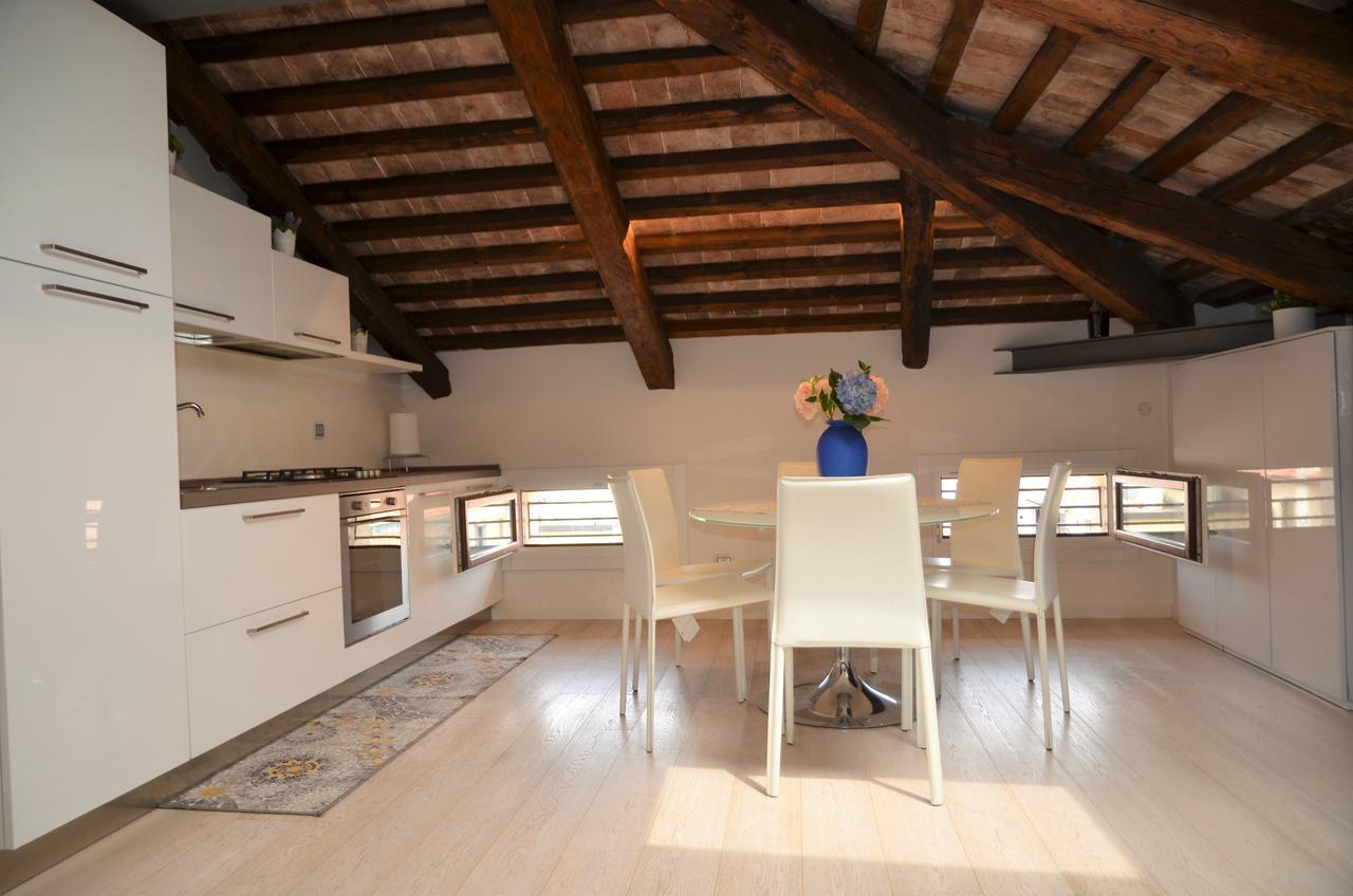 “Al Commercio” Luxury Loft ノアーレ エクステリア 写真